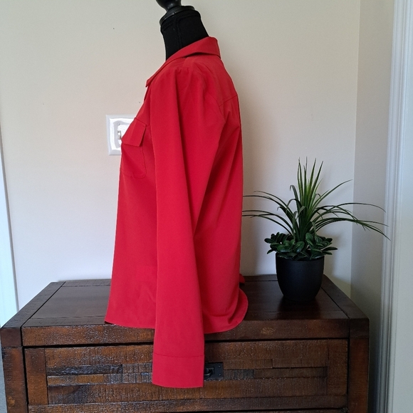 Calvin Klein Jeans Red Blouse Women's Small Travel Shirt Lightweight Collared - Picture 4 of 10